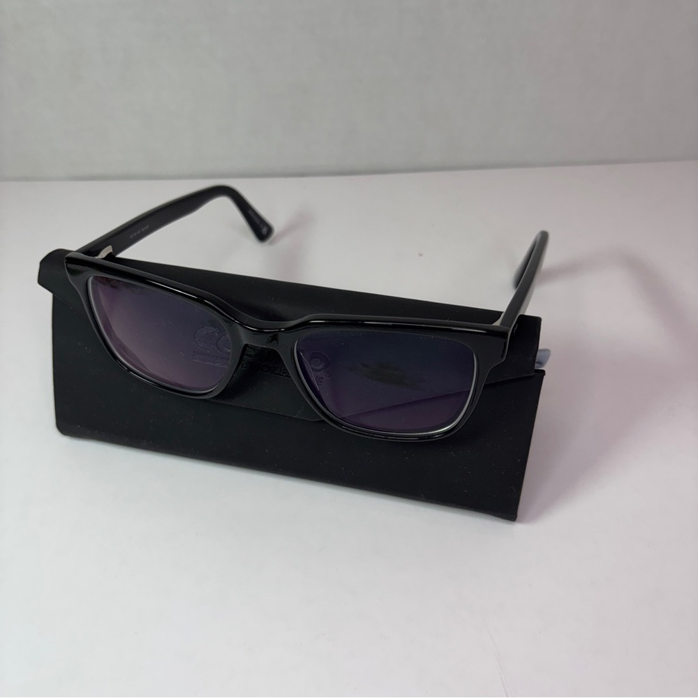 Colours by Alexander Julian Modern Black Glasses 52-18-140